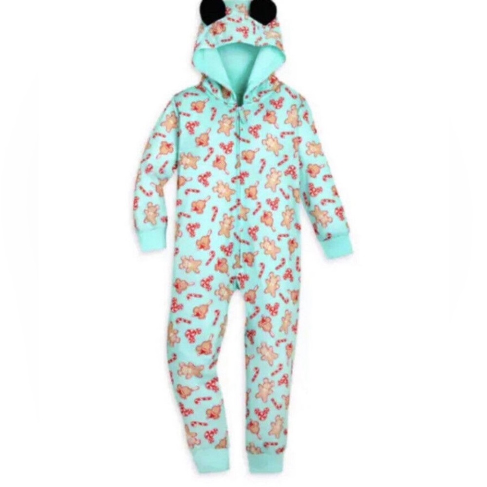 Disney holiday pj’s